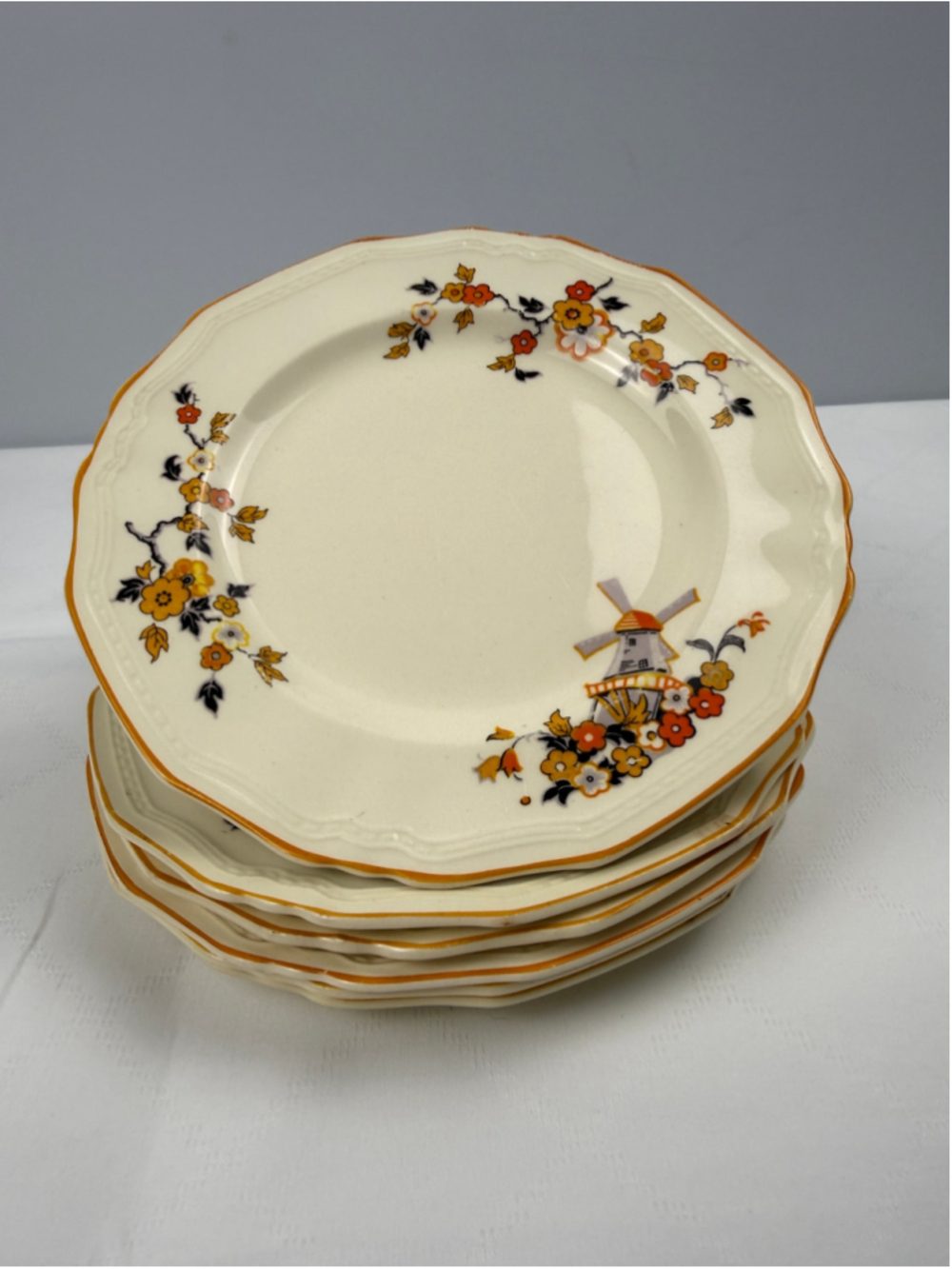 VTG 30's Alfred Meakin Delicia Marigold Astoria Shape Windmill Plates Set Of 6